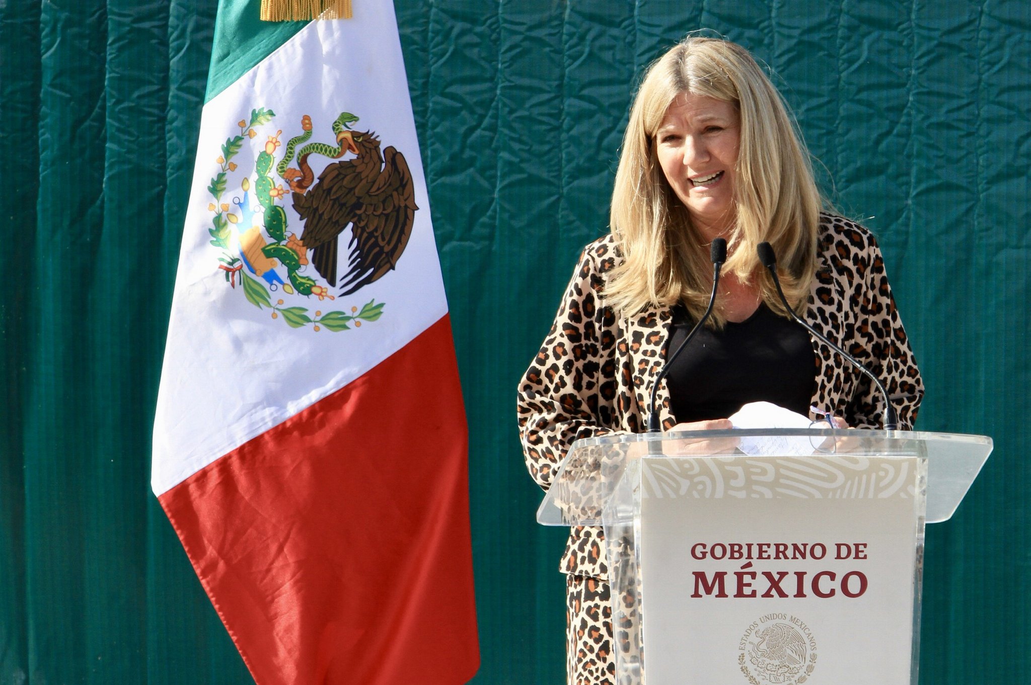 542677B0-6DE1-46E0-8D2C-03C3A4B53B0C