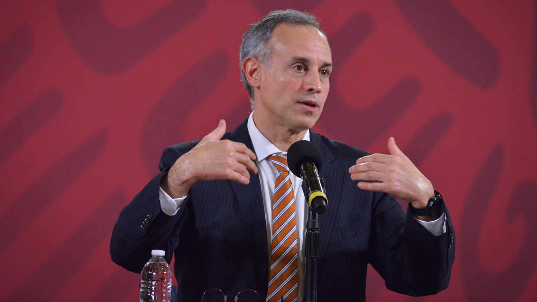 7E661754-117F-4CC4-869B-D7A4251766BD