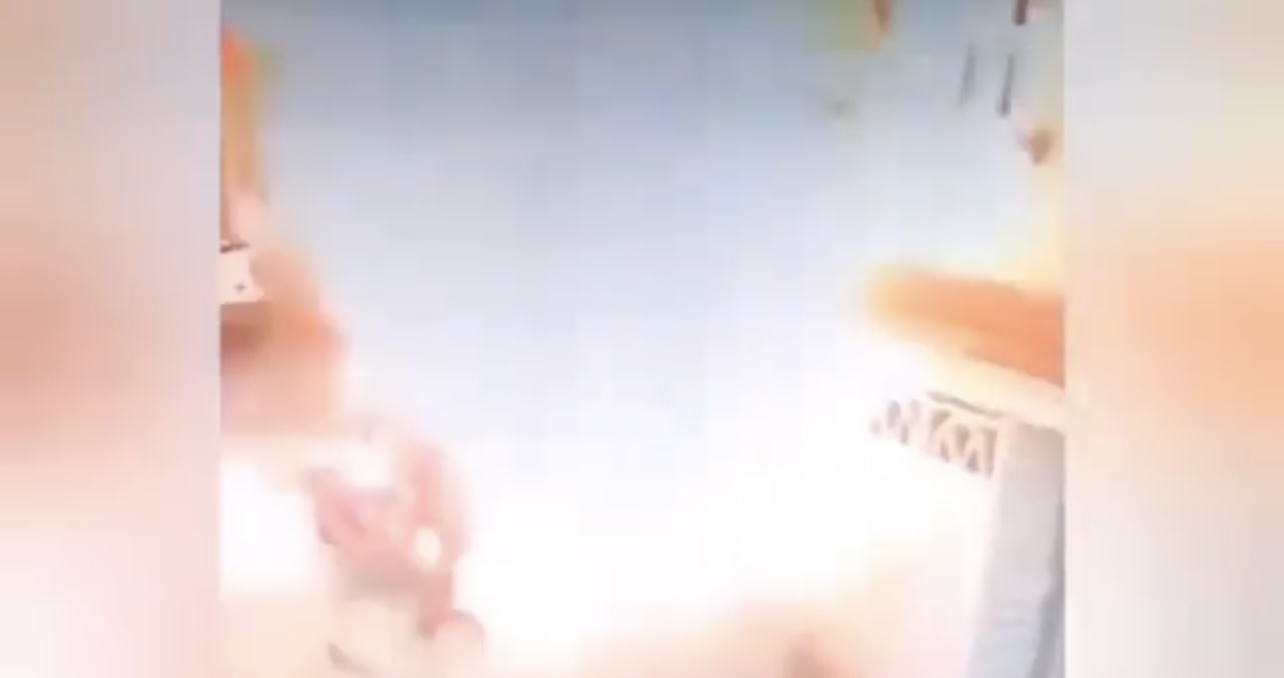 35F844EF-3FB5-47B8-9AAB-5DC0976D3B9A