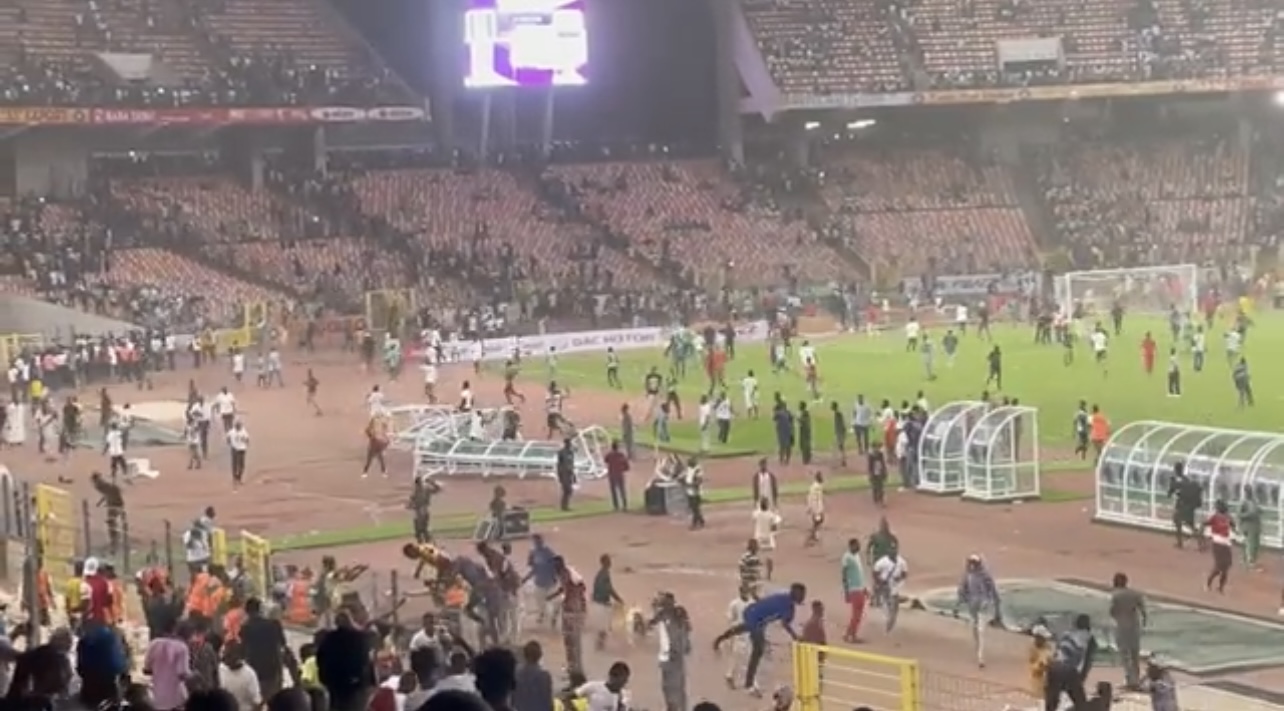 2FFB9B9A-E091-4732-9C37-34BE9D9B18AF