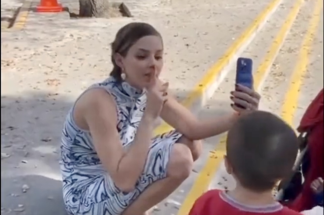 D2C5FD79-15BE-40DD-88BA-DF34BA933D9A