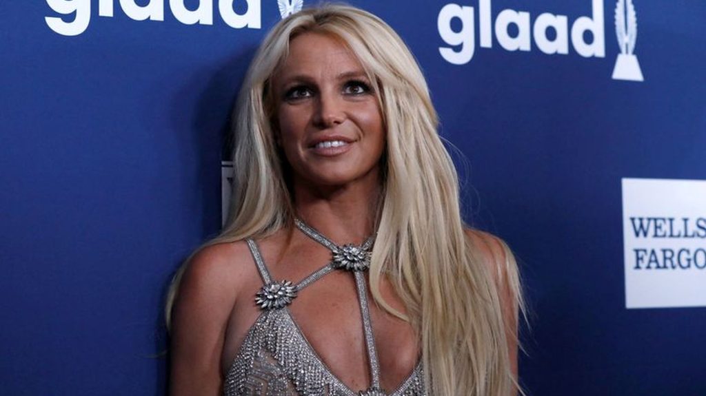 FOTO DE ARCHIVO. La cantante Britney Spears posa en la 29ª edición de los premios GLAAD Media Awards en Beverly Hills, California, Estados Unidos
